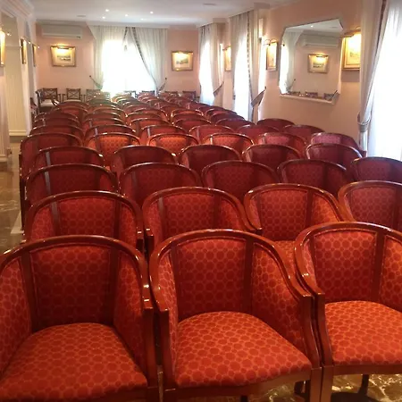Sacratif Hotel 2*